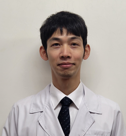 代表取締役　谷沢鷹続